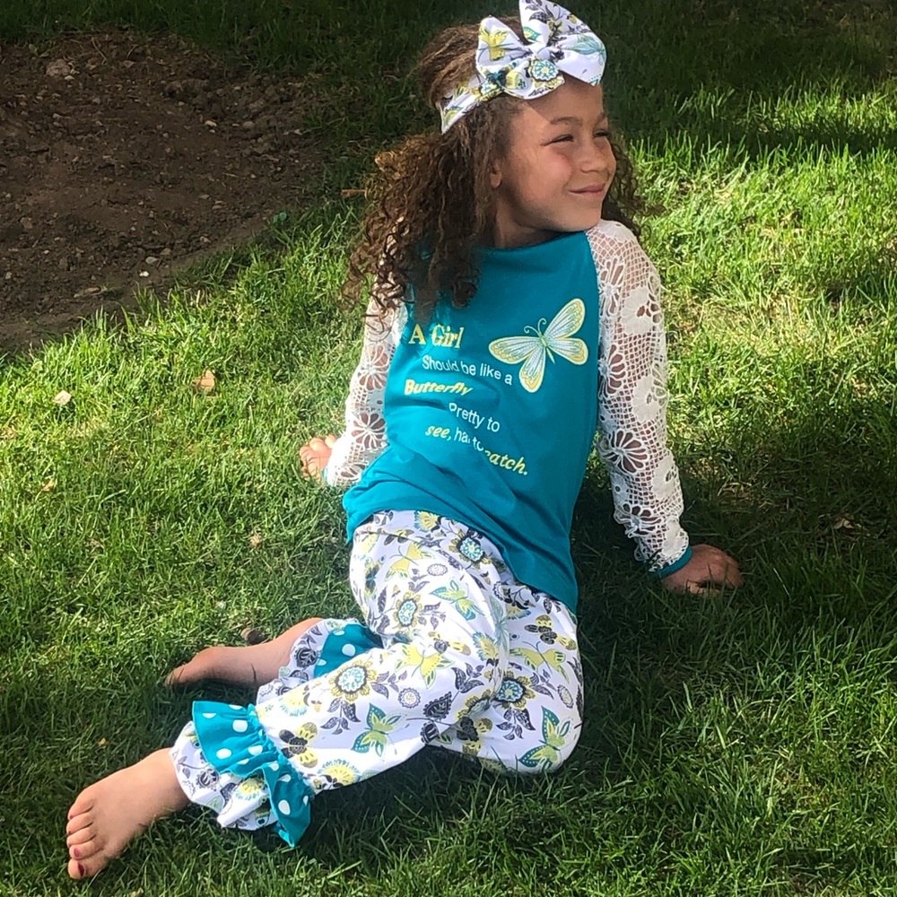 SALE  🦋 Girls Should be like a Butterfly 2pc  Set - Picture 5 of 8